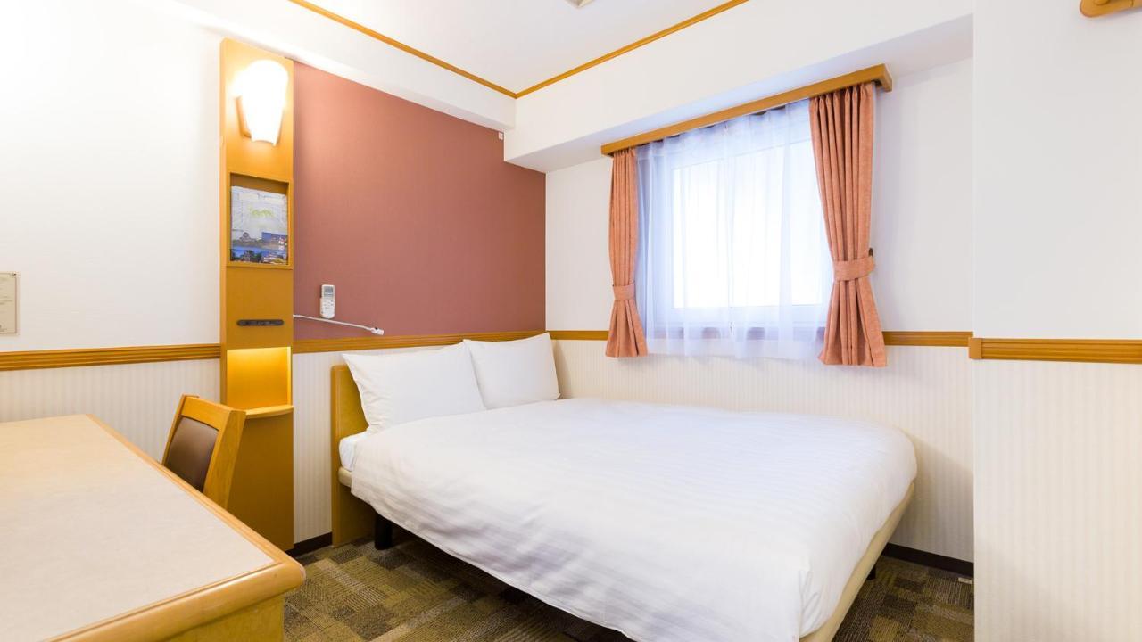 Toyoko Inn Hokkaido Tomakomai Ekimae Exterior foto