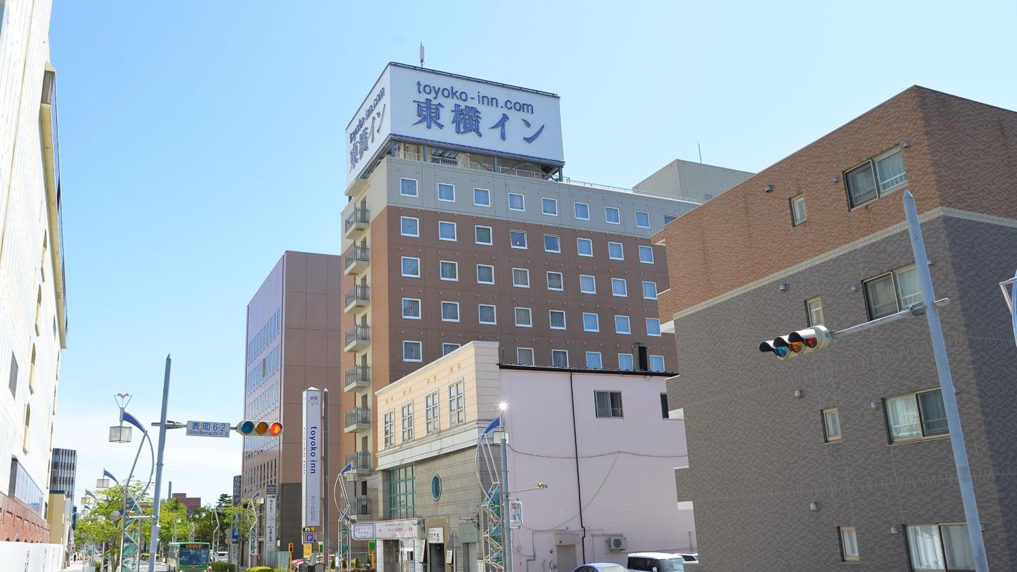 Toyoko Inn Hokkaido Tomakomai Ekimae Exterior foto